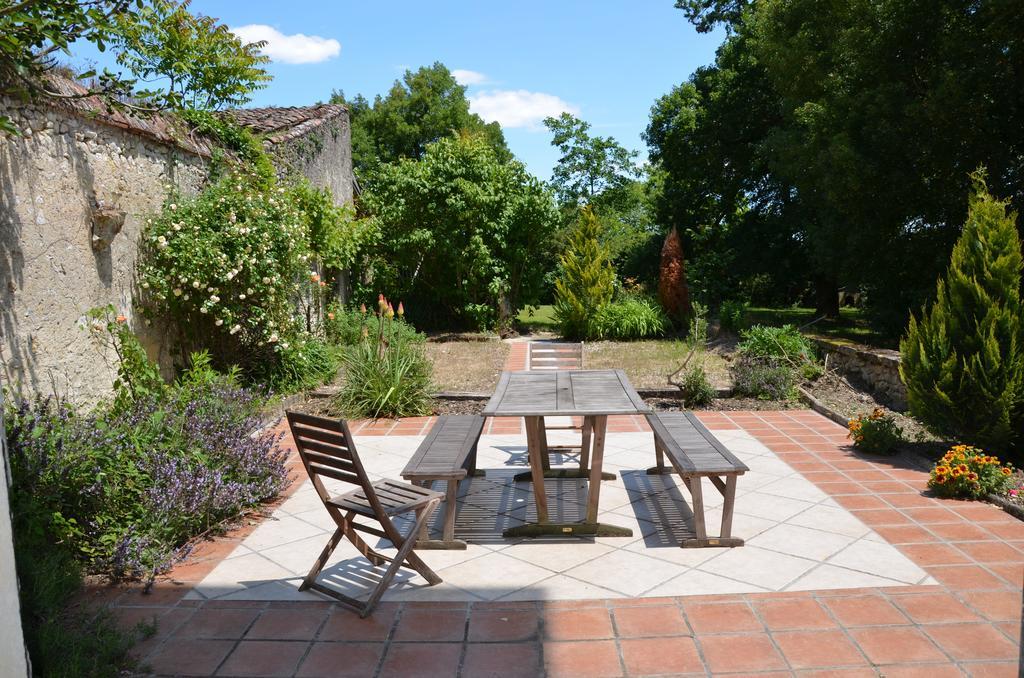 Chambres d'Hôtes du Chateau de Saint Sulpice La Sauvetat-sur-Lède Extérieur photo